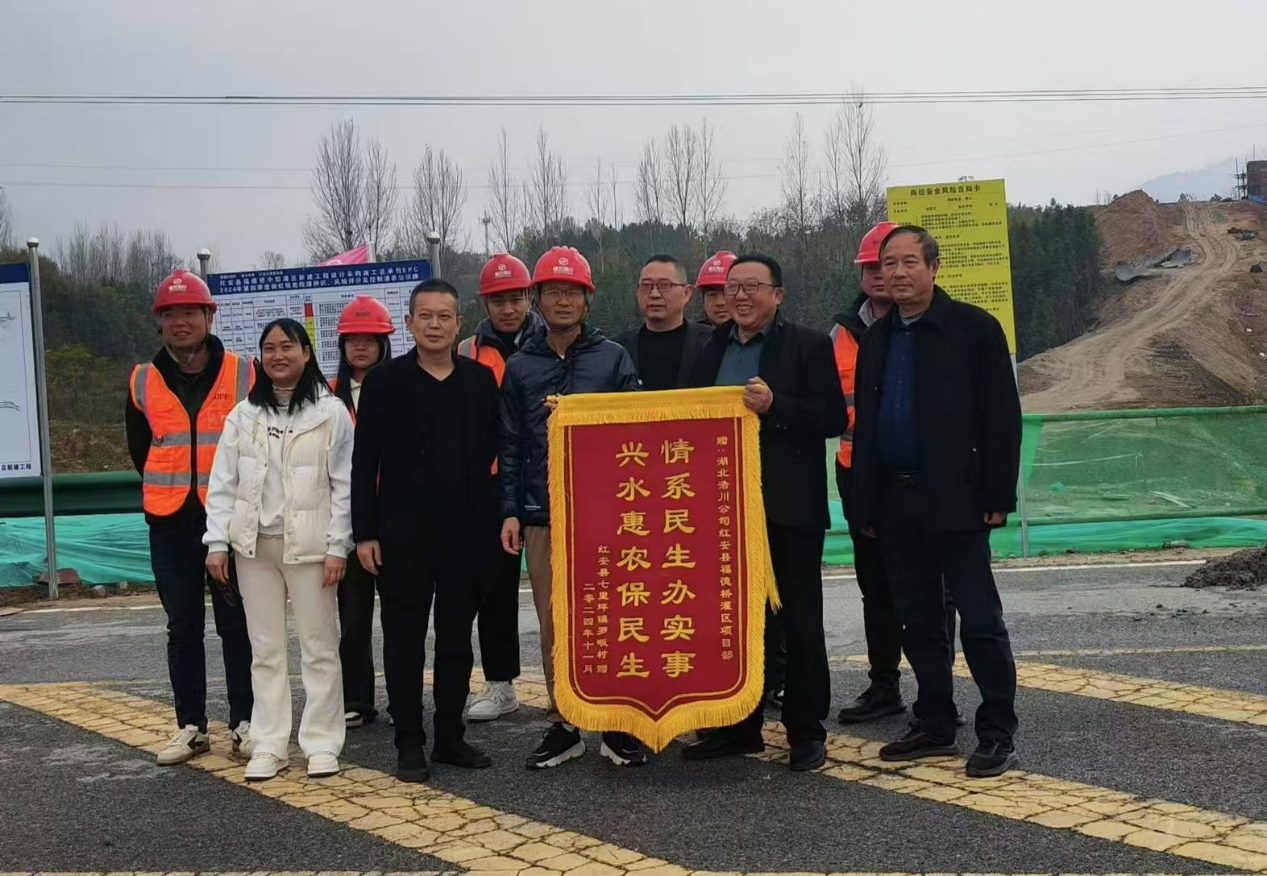 ���Ī��\�T��Ʒ�����ոж�ٛ�\��